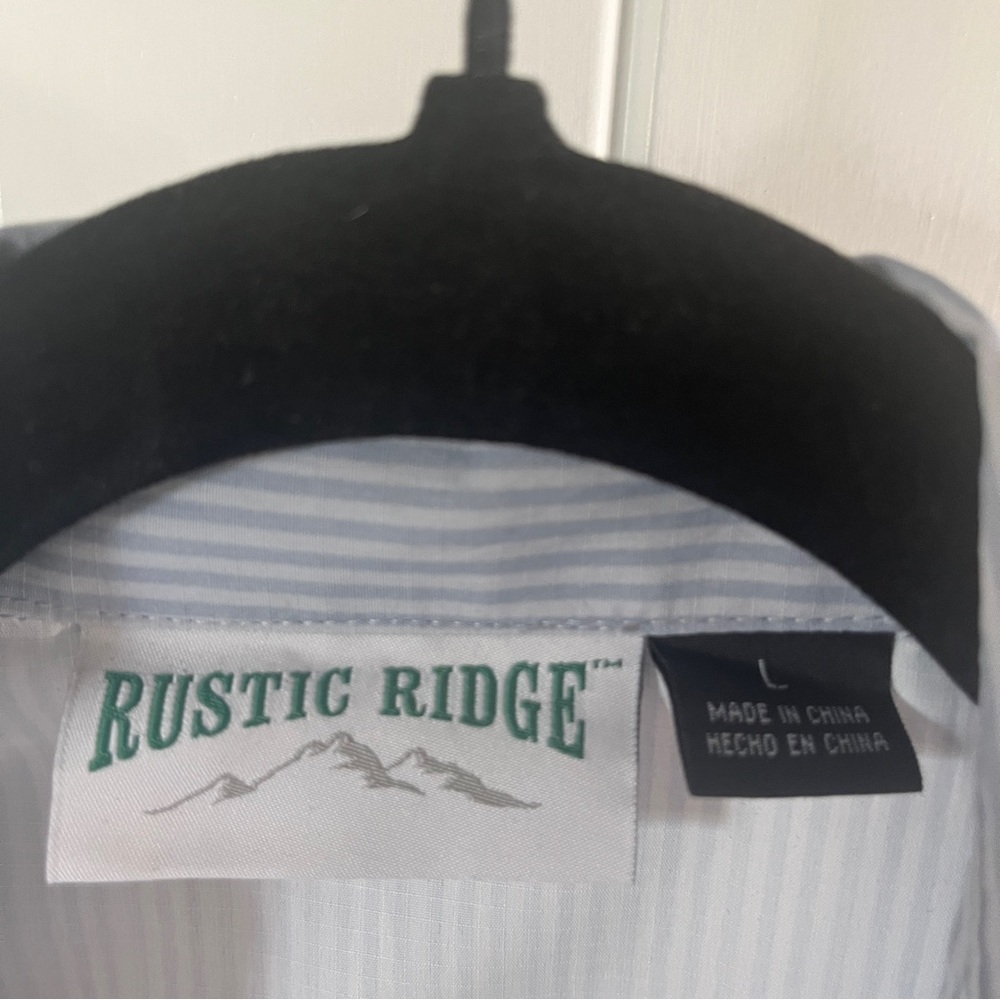 L/Rustic Ridge button down - Picture 2 of 3